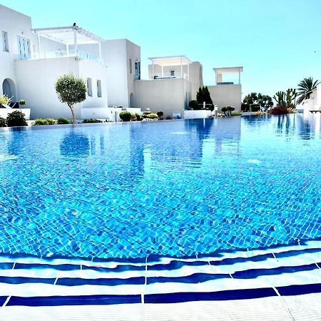 Wavebreeze Villas Paphos Eksteriør bilde
