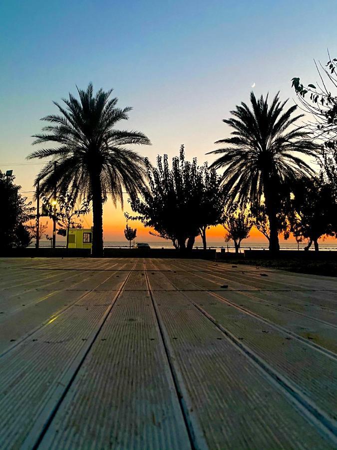 Wavebreeze Villas Paphos Eksteriør bilde