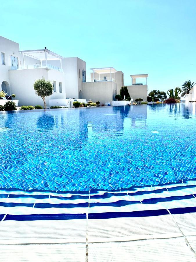 Wavebreeze Villas Paphos Eksteriør bilde