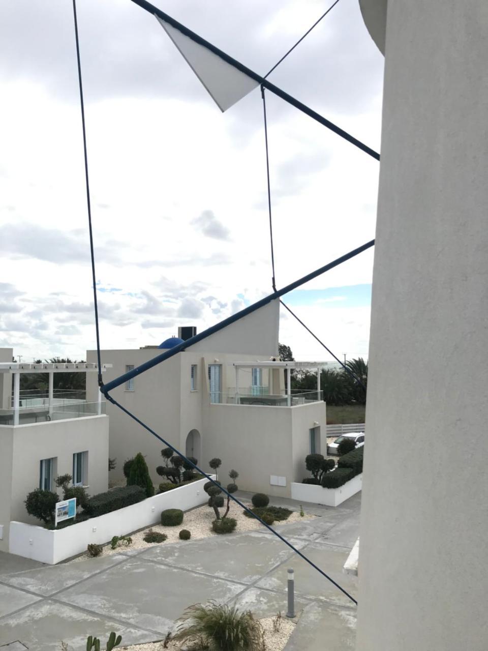 Wavebreeze Villas Paphos Eksteriør bilde